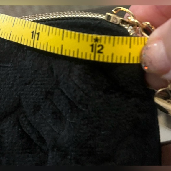 Juicy Couture Velour Black Embossed Cosmetic Bag Large New With Tags - Picture 5 of 8